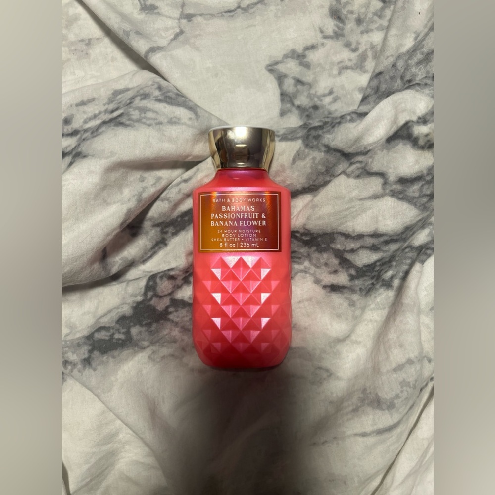 Bahamas passion fruit and banana flower lotion